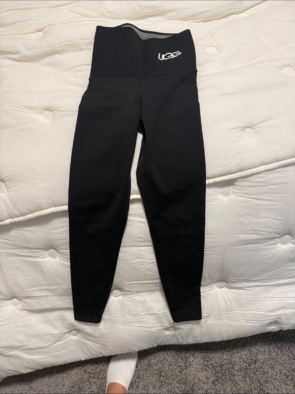UGG Black High-Waist Active Leggings